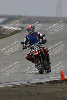 media/Nov-29-2025-TrackDaz (Sat) [[10ae2d9bce]]/C Group/Session 3 (Outside Grapevine)/